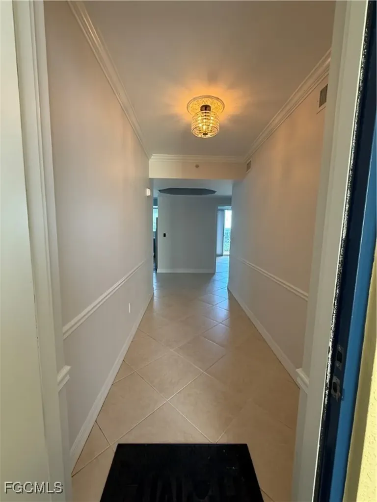 2797 1st Street Fort Myers FL 33916