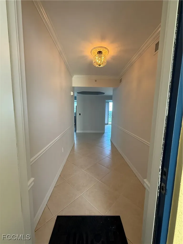 2797 1st Street Fort Myers FL 33916