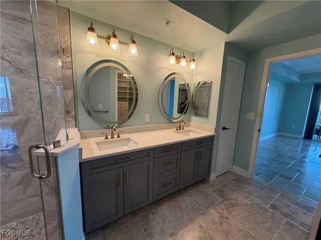 2797 1st Street Fort Myers FL 33916