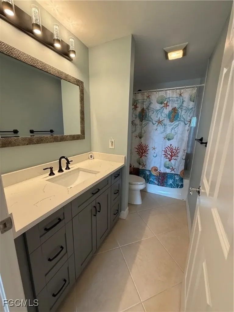 2797 1st Street Fort Myers FL 33916