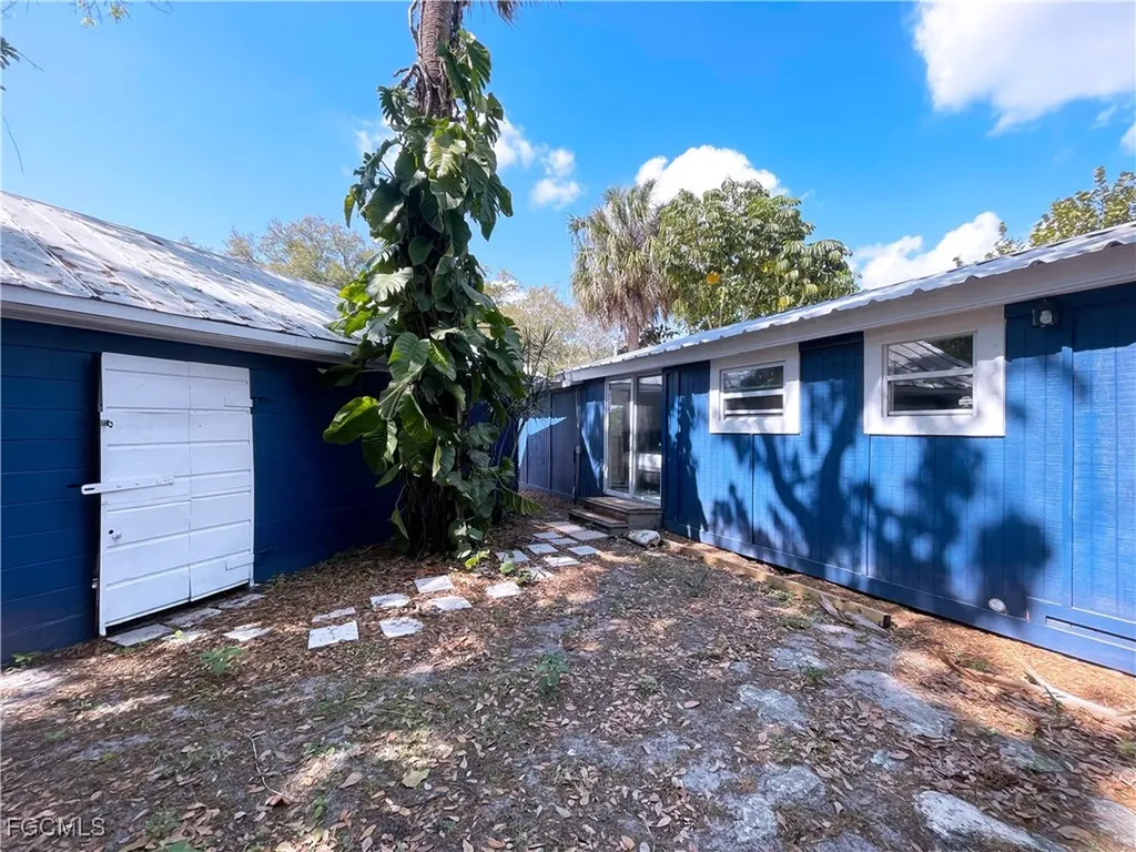 6901 Michigan Avenue Gibsonton FL 33534