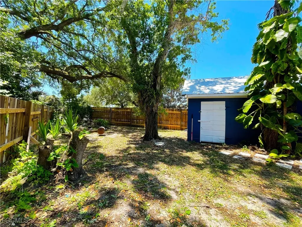 6901 Michigan Avenue Gibsonton FL 33534