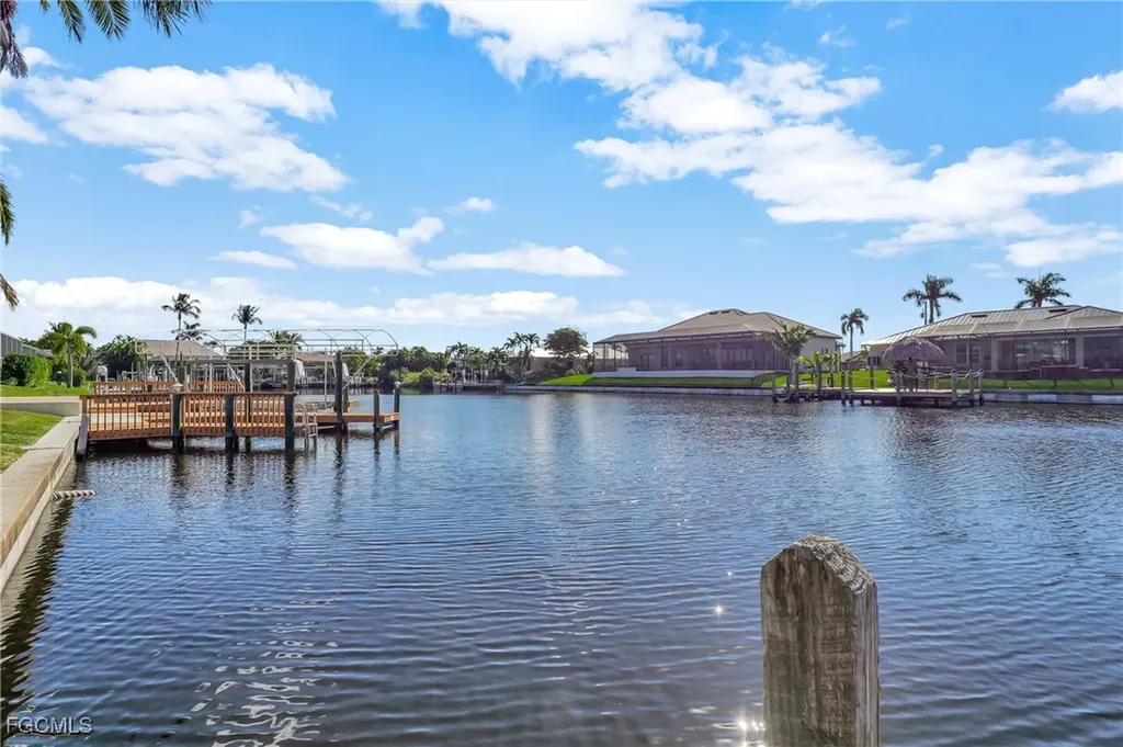 2126 SW 48th Terrace Cape Coral FL 33914