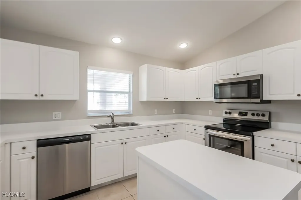 1910 Wanda Avenue N Lehigh Acres FL 33971