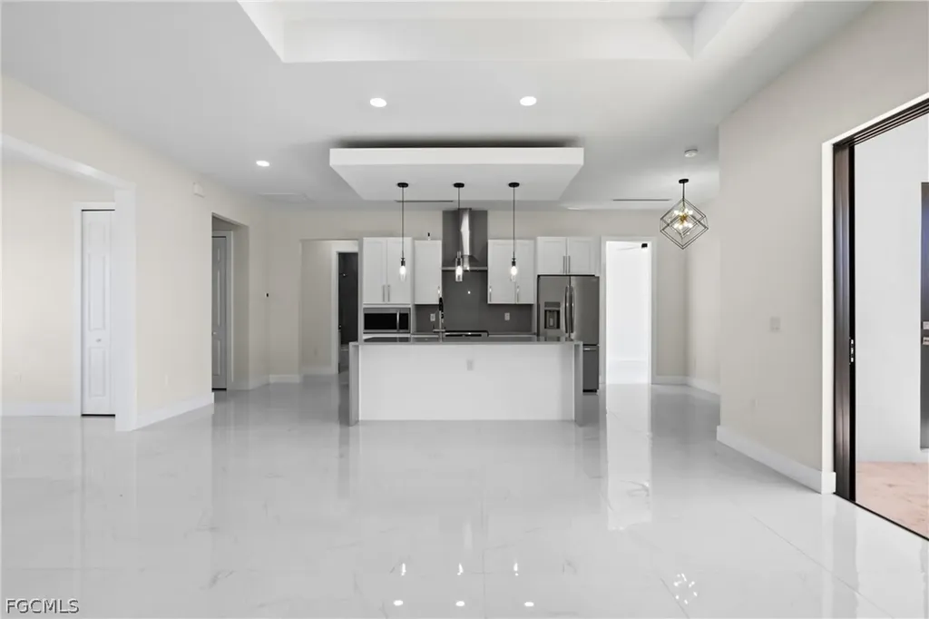 2100 NW 21st Street Cape Coral FL 33993