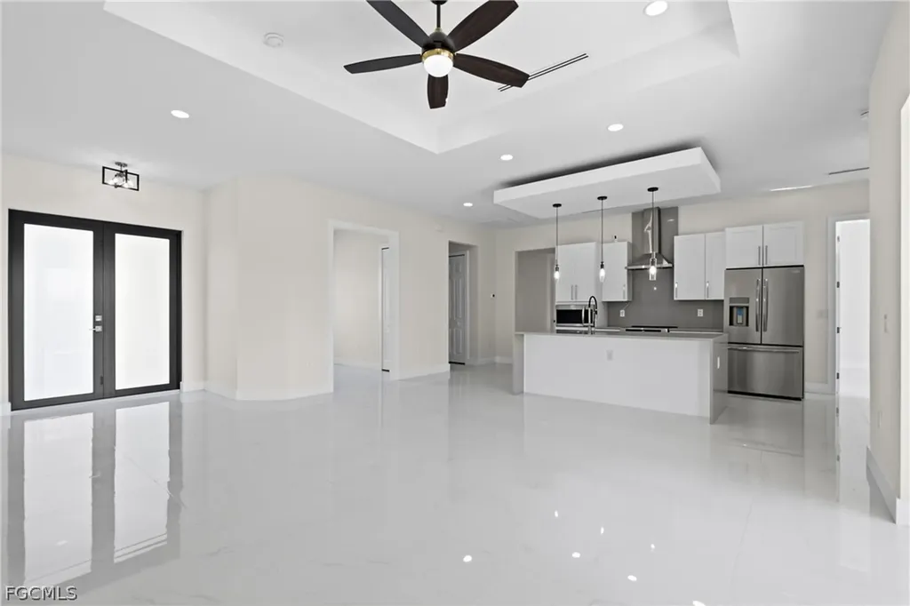 2100 NW 21st Street Cape Coral FL 33993