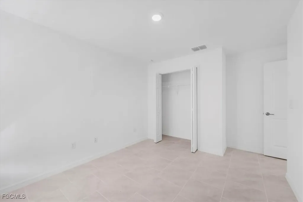 2224 NW 23rd Terrace Cape Coral FL 33993