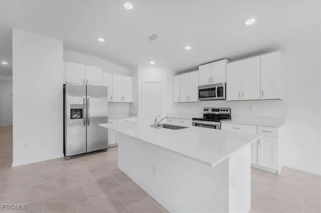 2224 NW 23rd Terrace Cape Coral FL 33993
