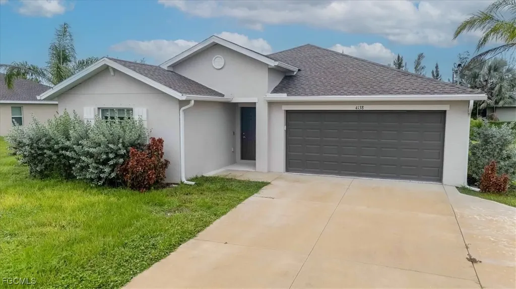 2224 NW 23rd Terrace Cape Coral FL 33993