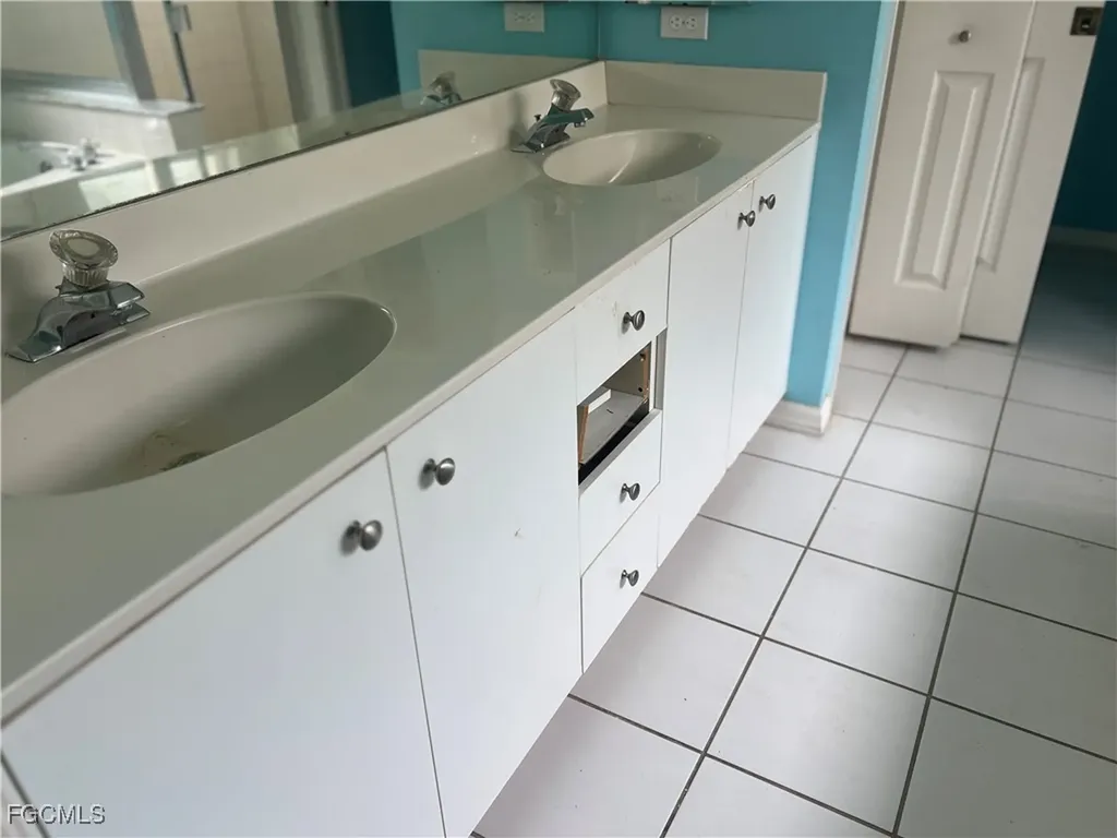 17961 Castle Harbor Drive Fort Myers FL 33967