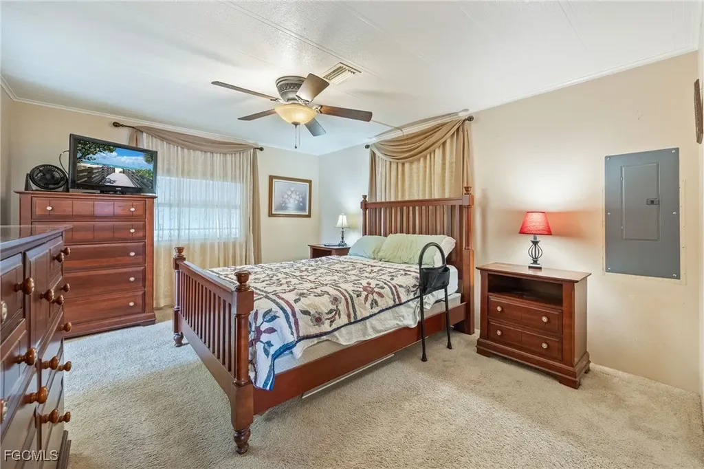 487 Jacklin Lane North Fort Myers FL 33903