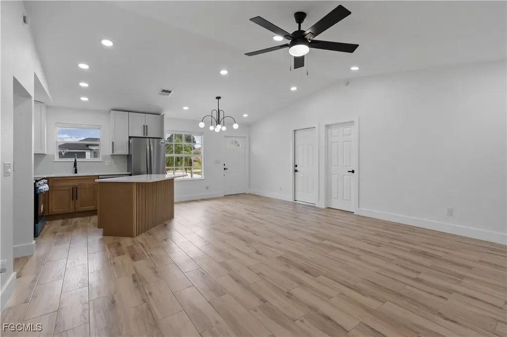 1204 Sunniland Boulevard Lehigh Acres FL 33971