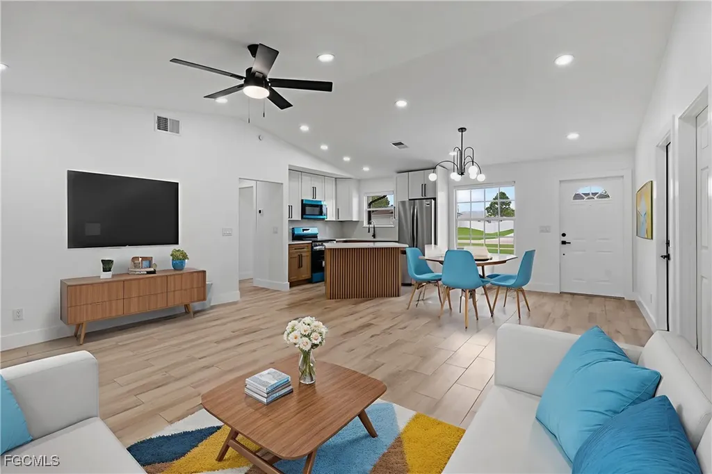 1204 Sunniland Boulevard Lehigh Acres FL 33971