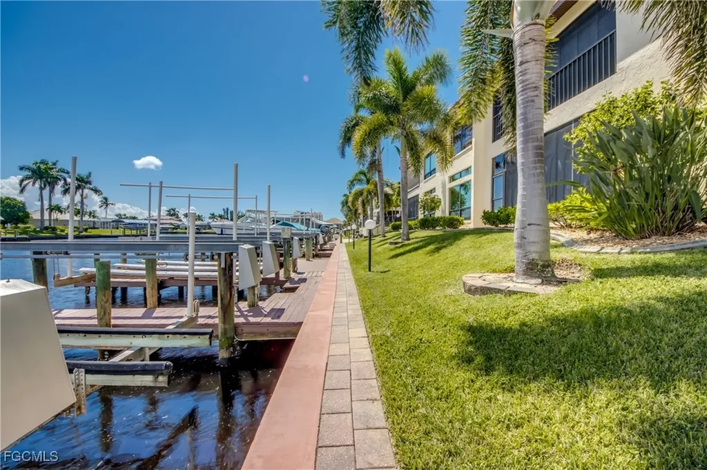 5515 SW 12th Avenue Cape Coral FL 33914