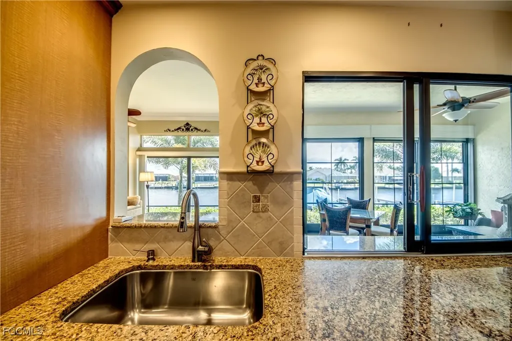 5515 SW 12th Avenue Cape Coral FL 33914