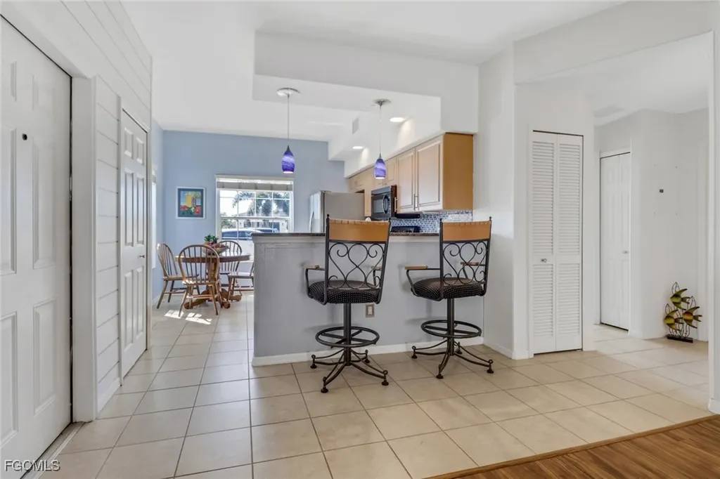 5003 SW 16th Place Cape Coral FL 33914