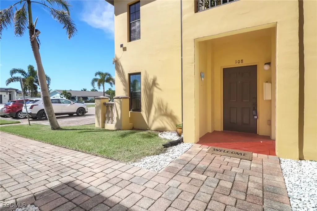 5003 SW 16th Place Cape Coral FL 33914