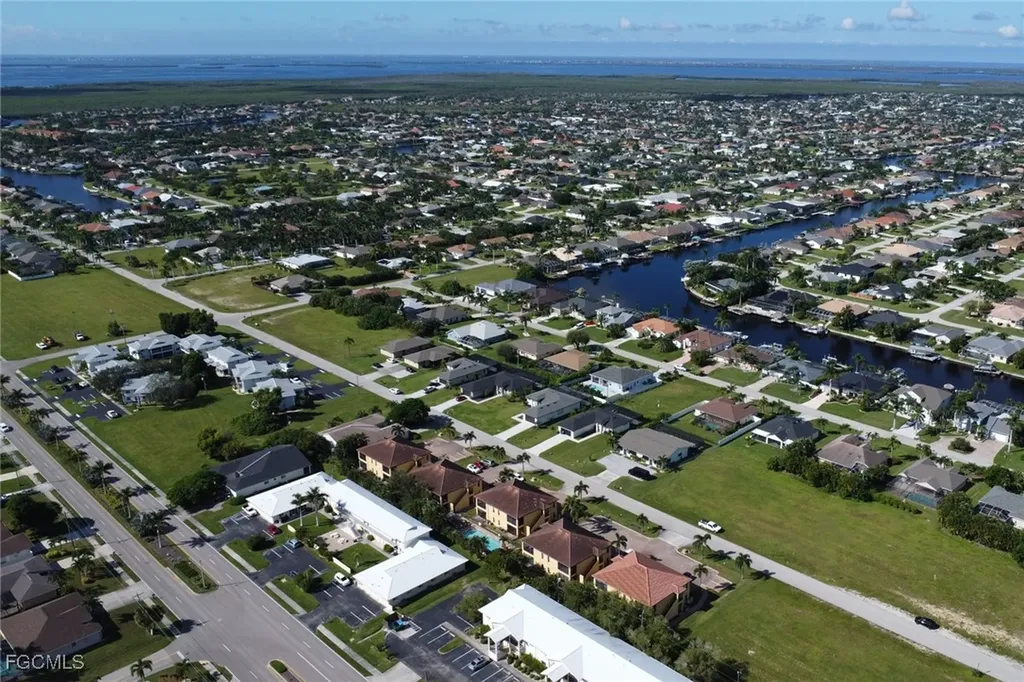 5003 SW 16th Place Cape Coral FL 33914