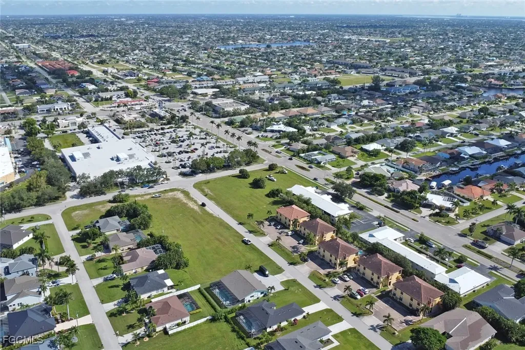 5003 SW 16th Place Cape Coral FL 33914