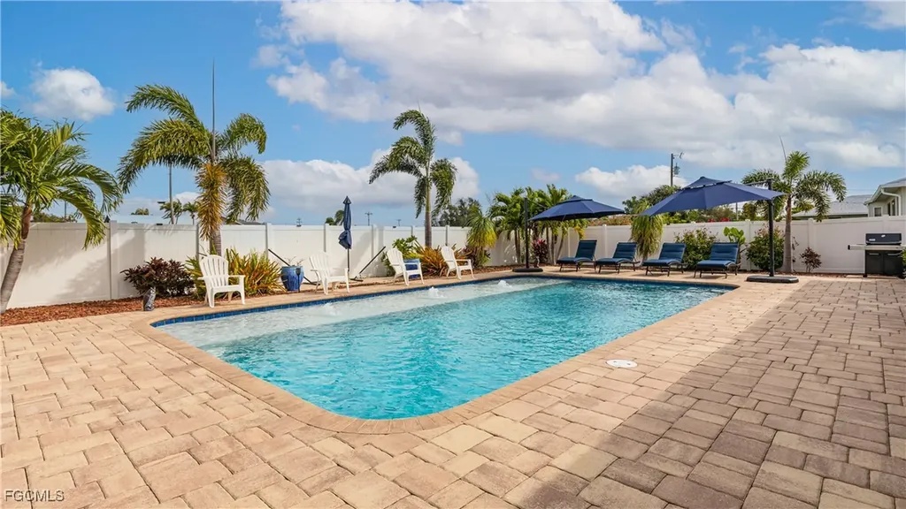 1013 SW 4th Place Cape Coral FL 33991