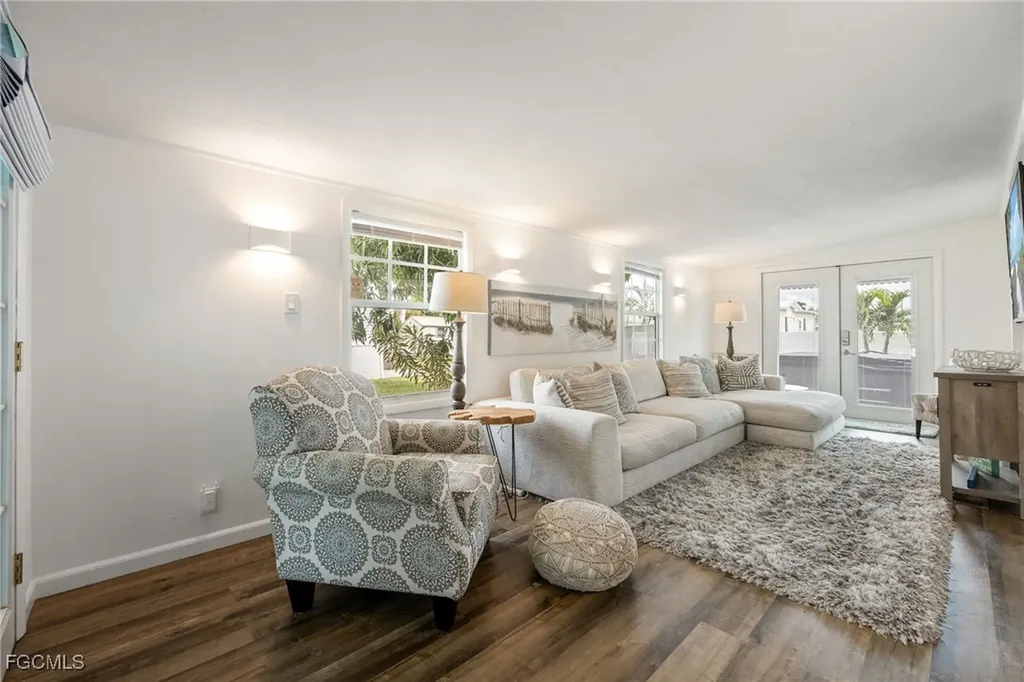 16151 Sunset Strip Fort Myers FL 33908