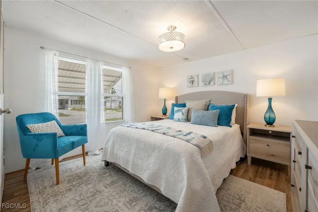 16151 Sunset Strip Fort Myers FL 33908