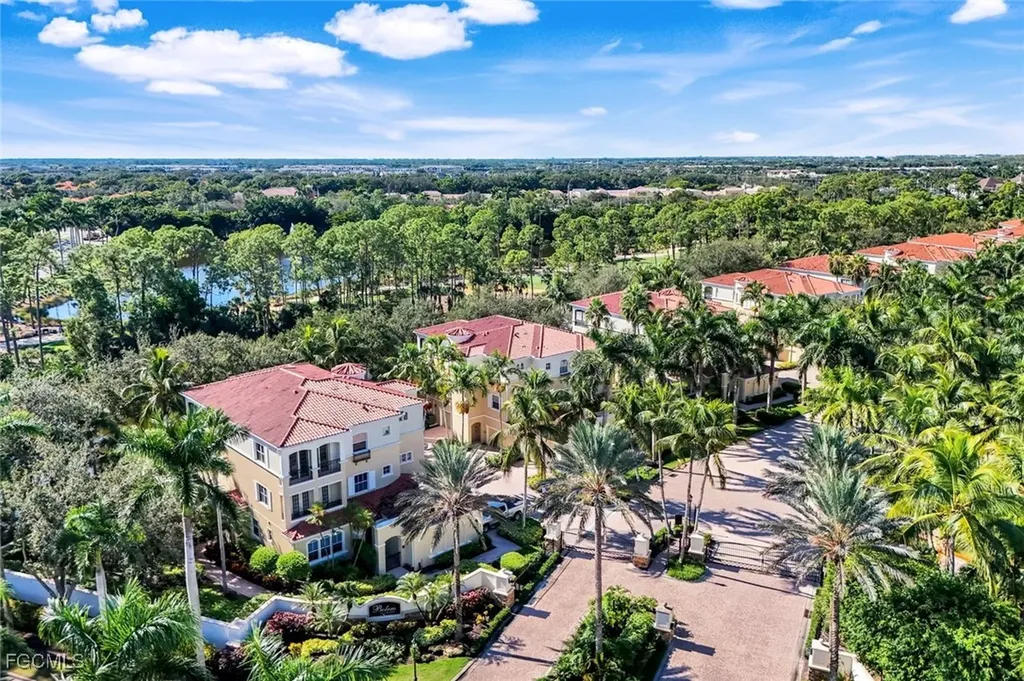 2626 Bolero Drive Naples FL 34109