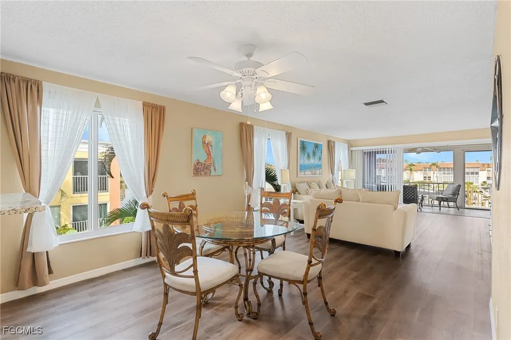 4115 SE 18th Place Cape Coral FL 33904