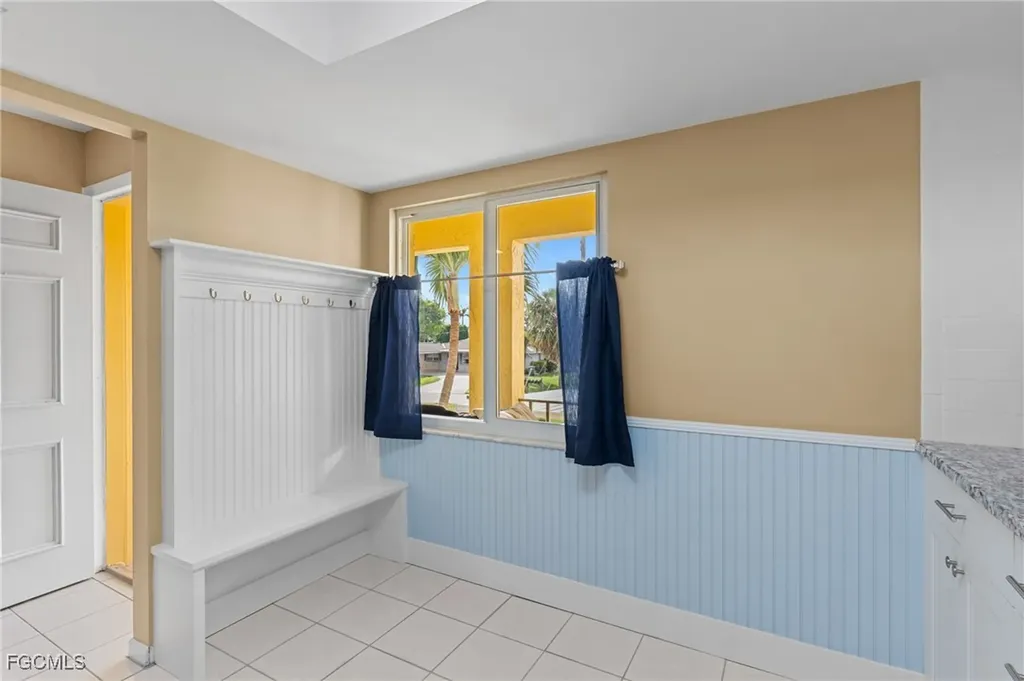 4115 SE 18th Place Cape Coral FL 33904