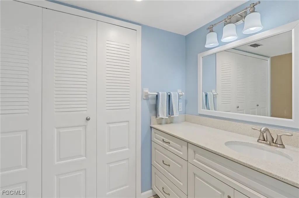 4115 SE 18th Place Cape Coral FL 33904