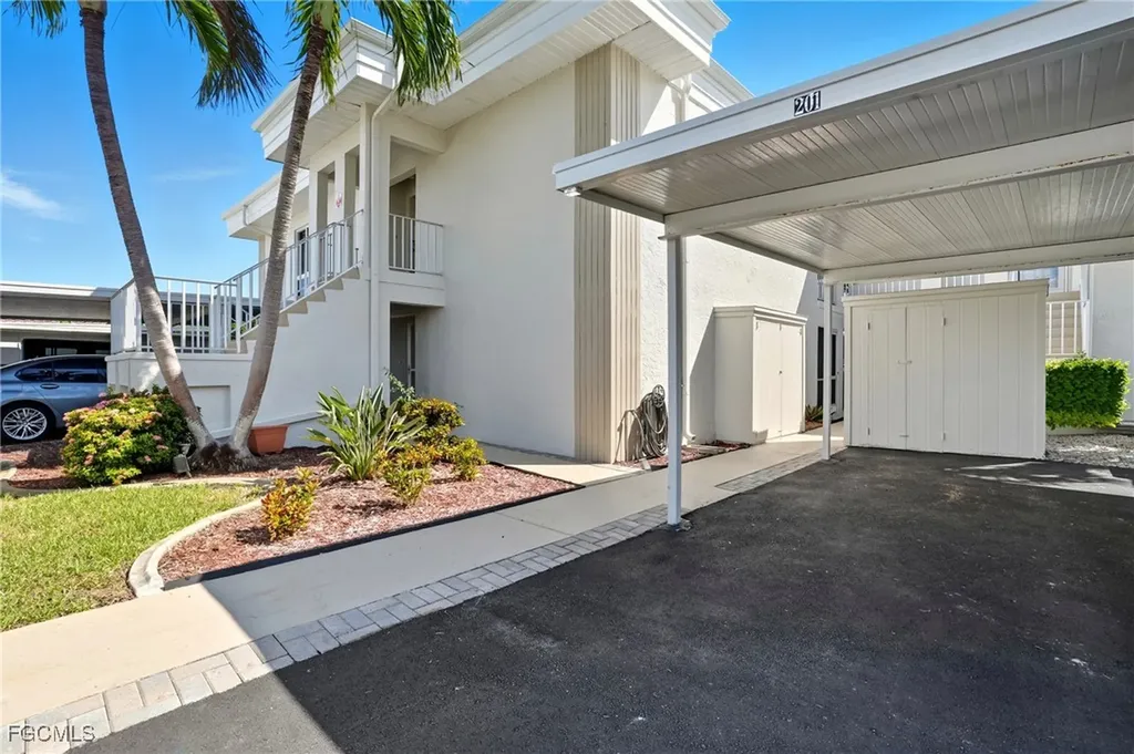 4115 SE 18th Place Cape Coral FL 33904