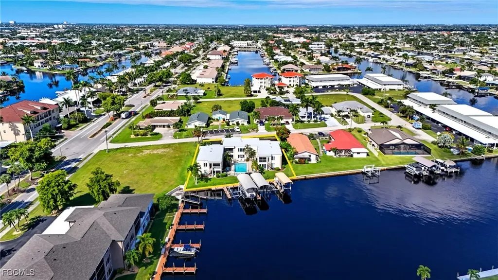 4115 SE 18th Place Cape Coral FL 33904
