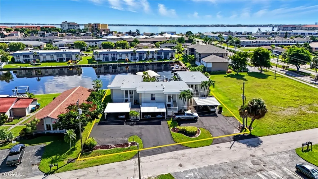 4115 SE 18th Place Cape Coral FL 33904