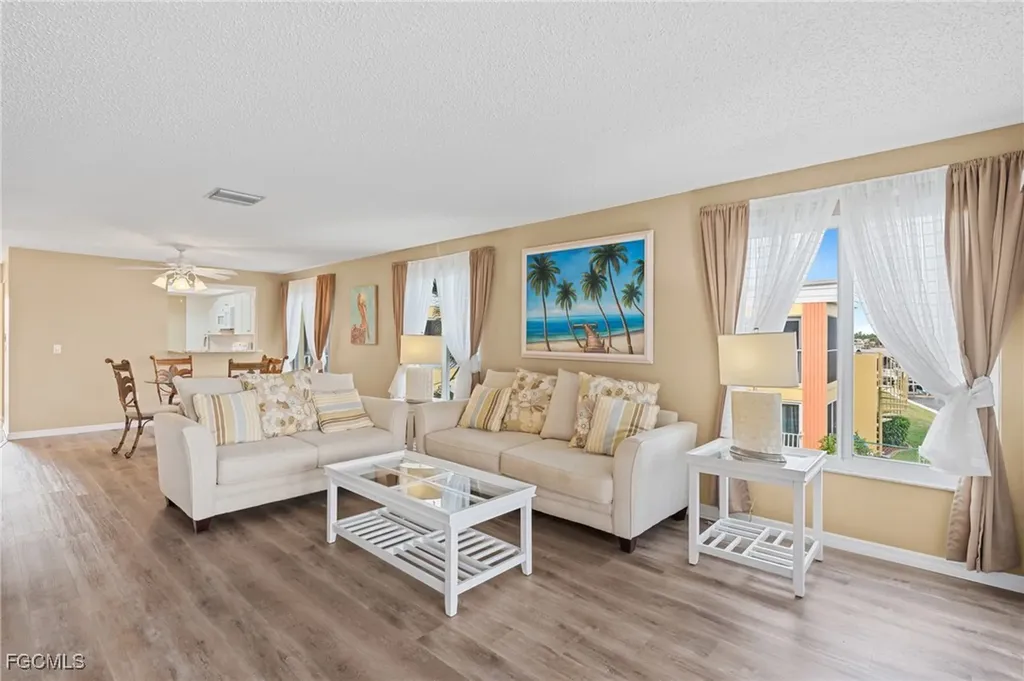 4115 SE 18th Place Cape Coral FL 33904