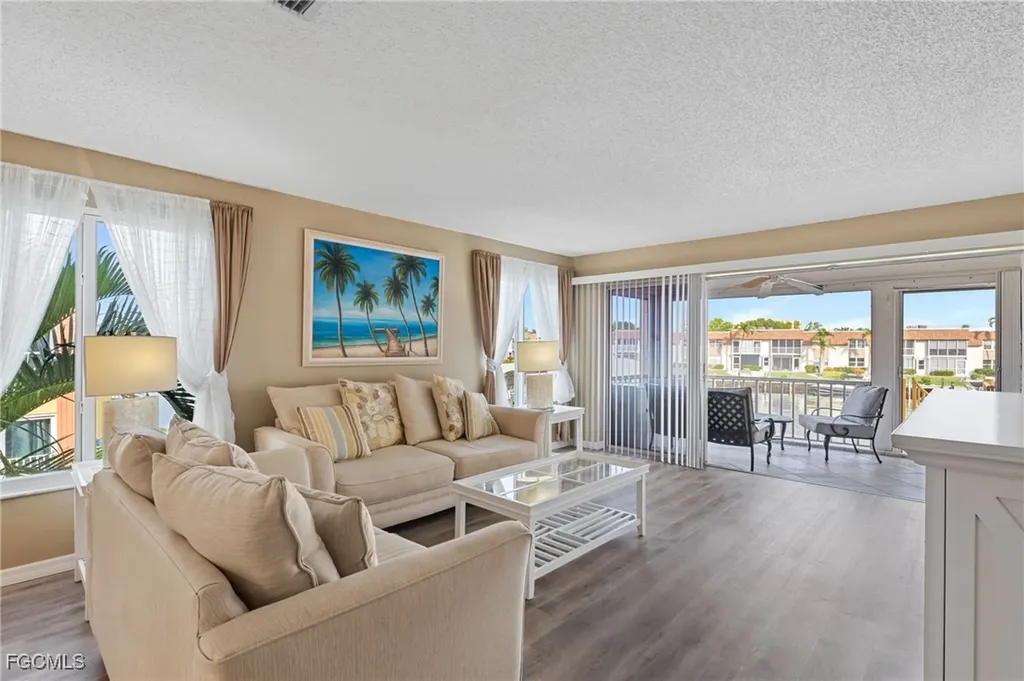 4115 SE 18th Place Cape Coral FL 33904