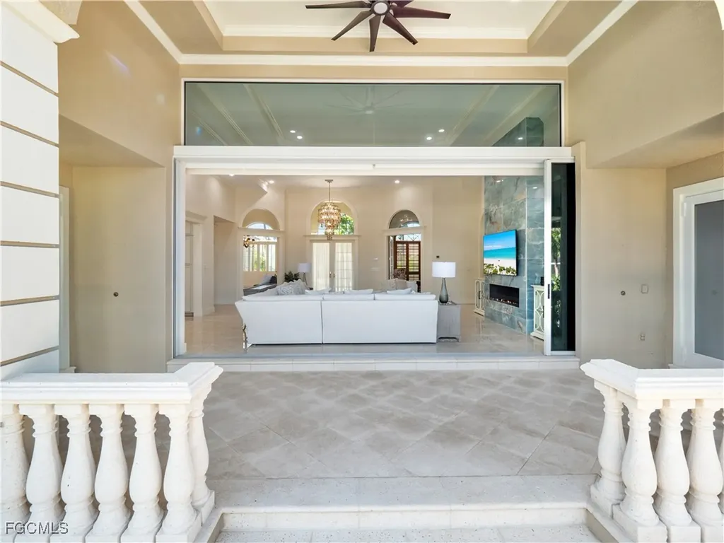 1266 Par View Drive Sanibel FL 33957