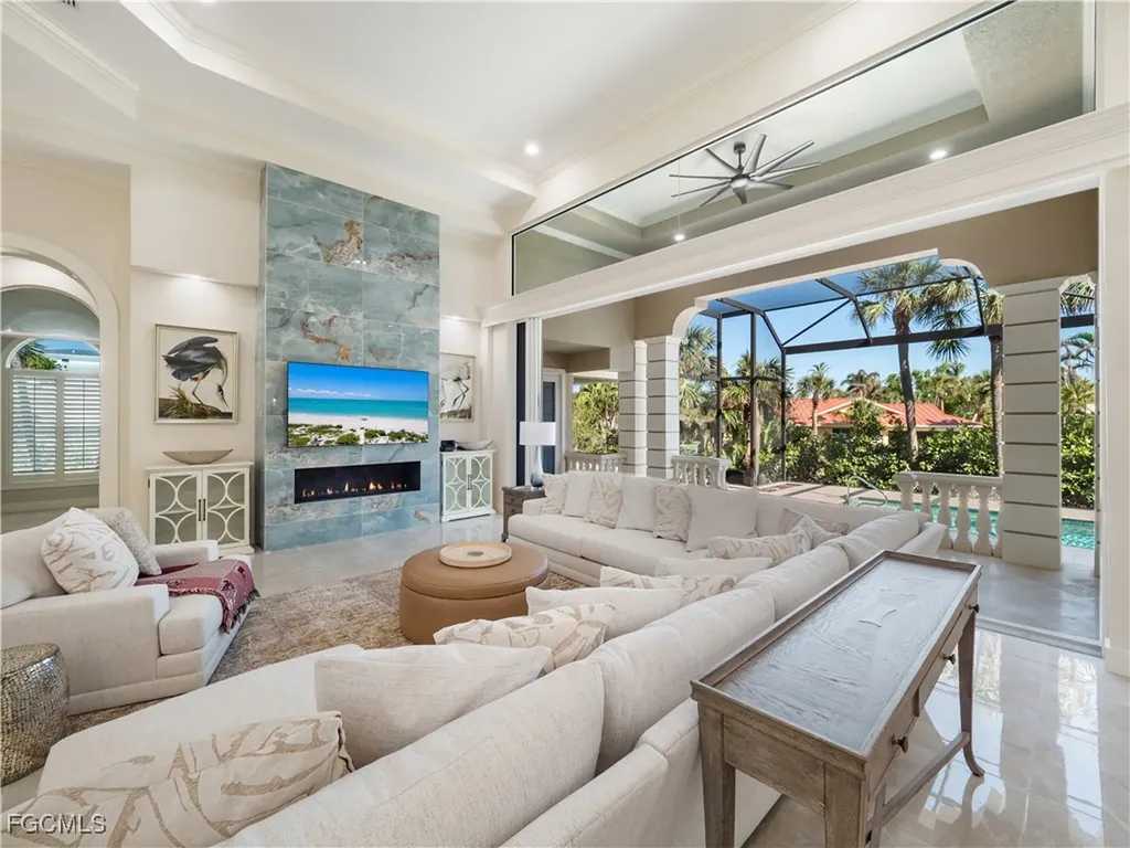 1266 Par View Drive Sanibel FL 33957