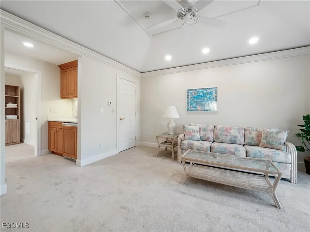 1266 Par View Drive Sanibel FL 33957