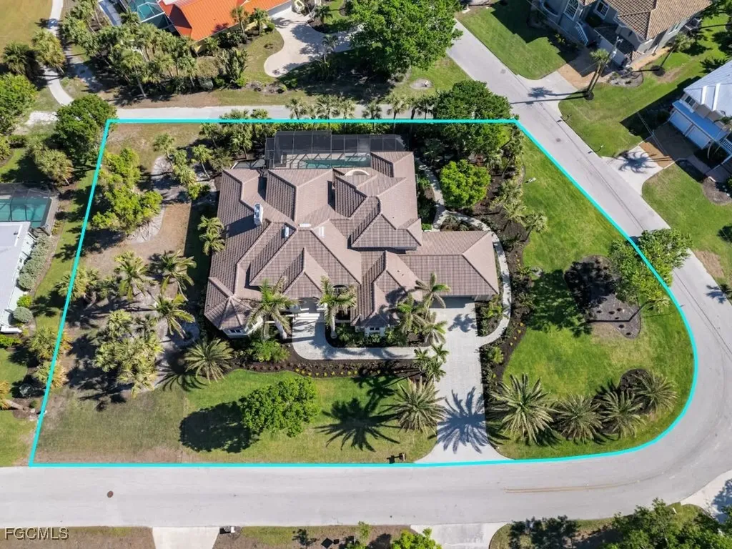 1266 Par View Drive Sanibel FL 33957