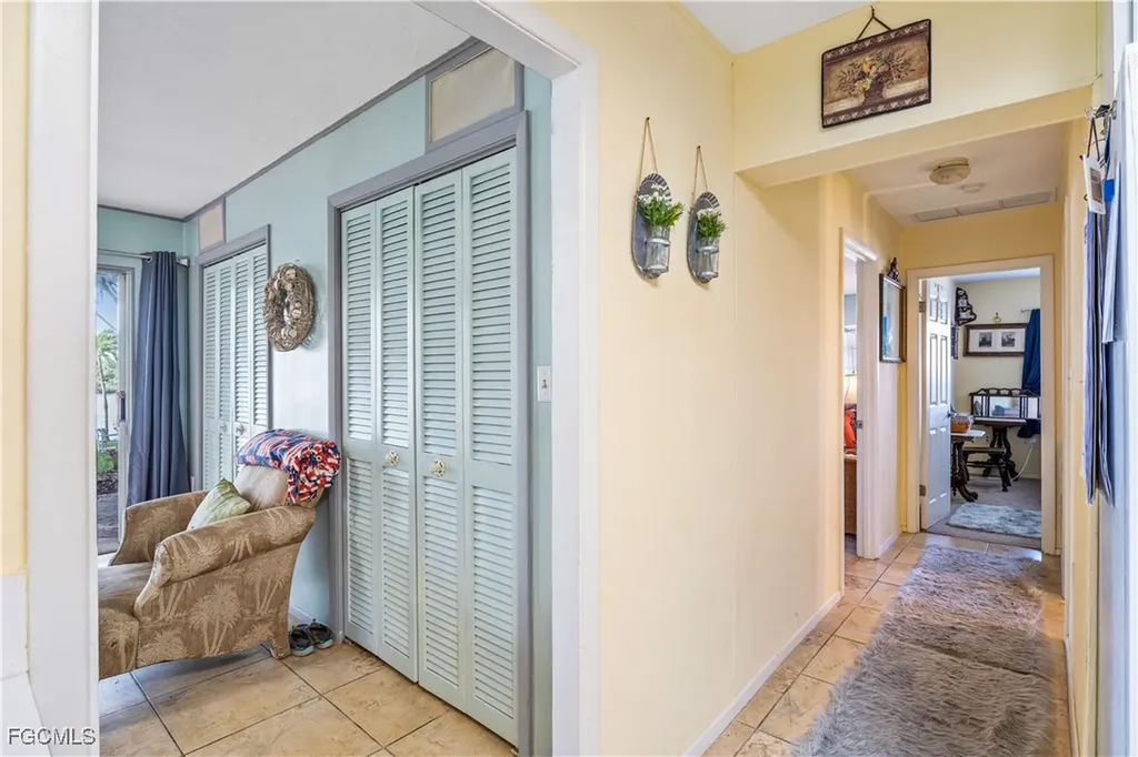 21900 Pearl Street Alva FL 33920