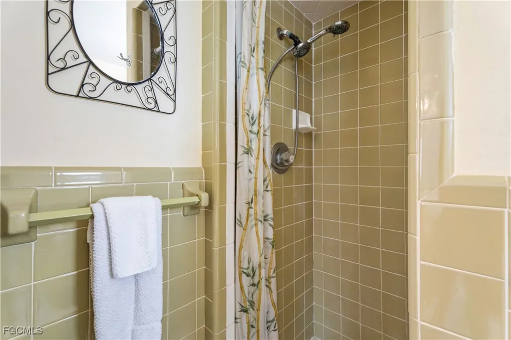 21900 Pearl Street Alva FL 33920