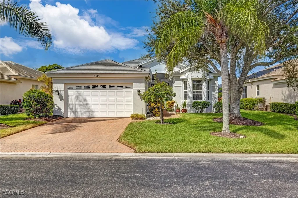 9141 Garden Pointe Fort Myers FL 33908