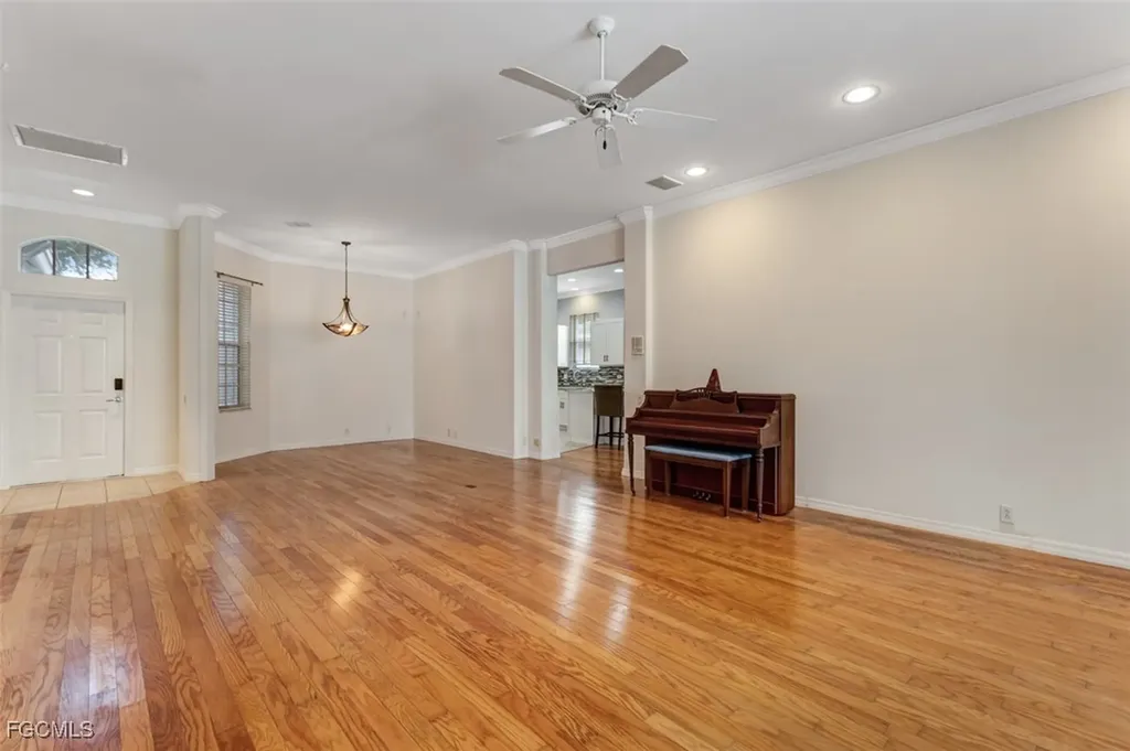 9141 Garden Pointe Fort Myers FL 33908