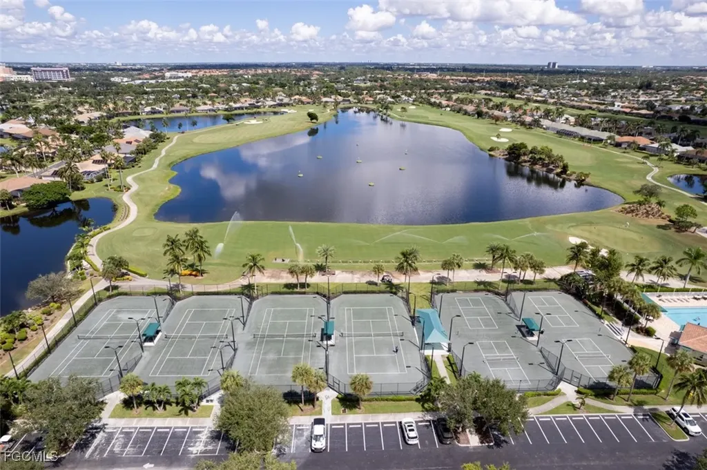 9141 Garden Pointe Fort Myers FL 33908