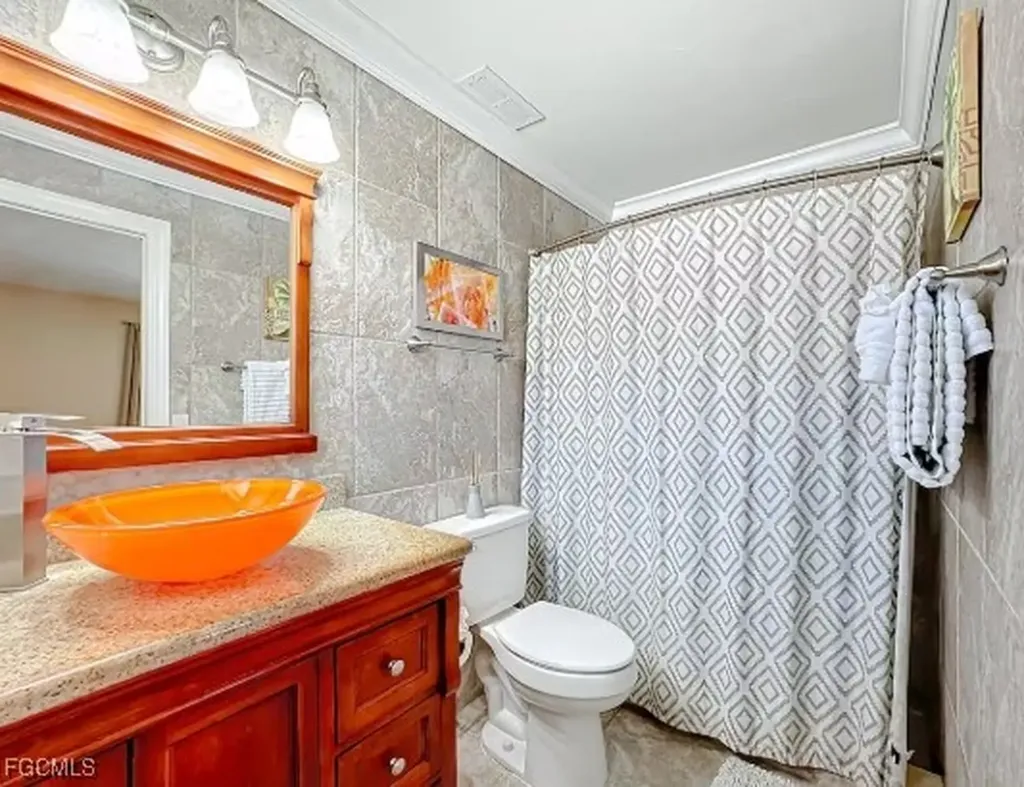 4502 SW 6th Avenue Cape Coral FL 33914