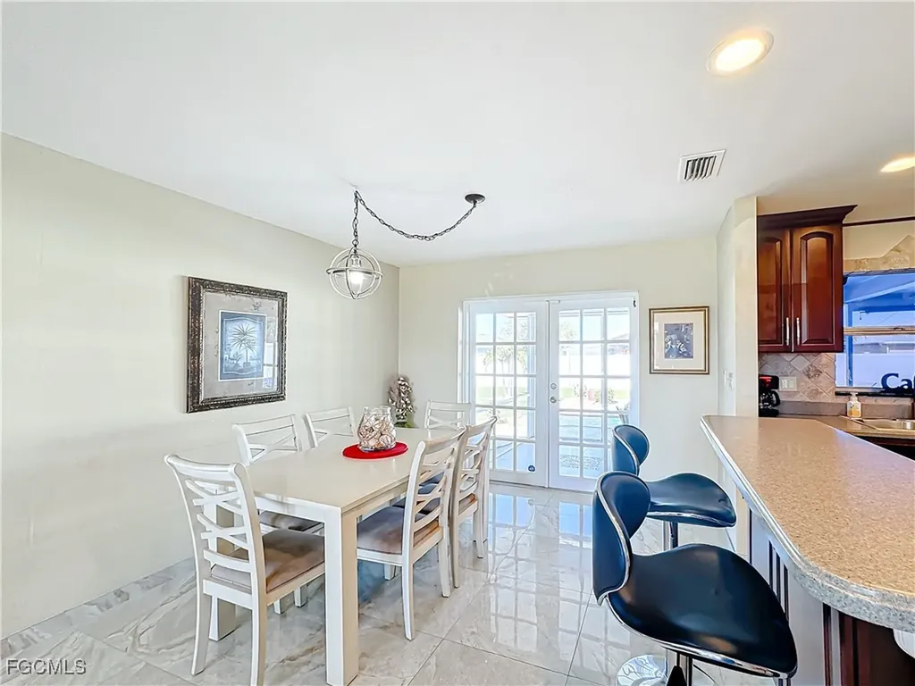 4502 SW 6th Avenue Cape Coral FL 33914