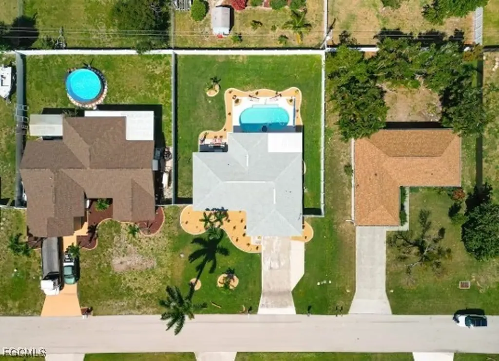 4502 SW 6th Avenue Cape Coral FL 33914