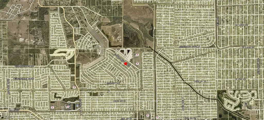 2533 Sunniland Boulevard Lehigh Acres FL 33971