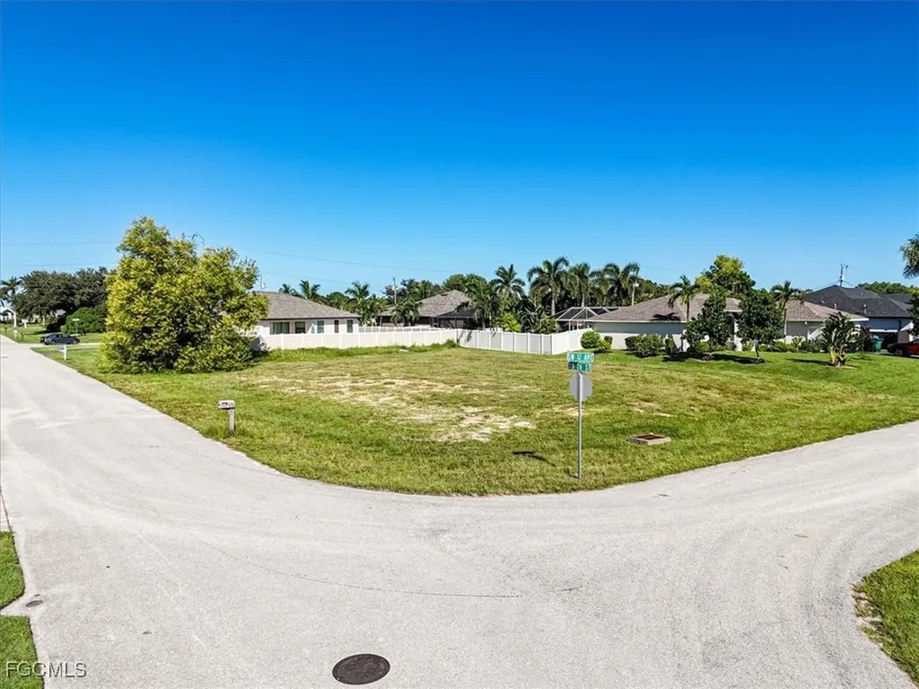 2540 SW 12th Avenue Cape Coral FL 33914