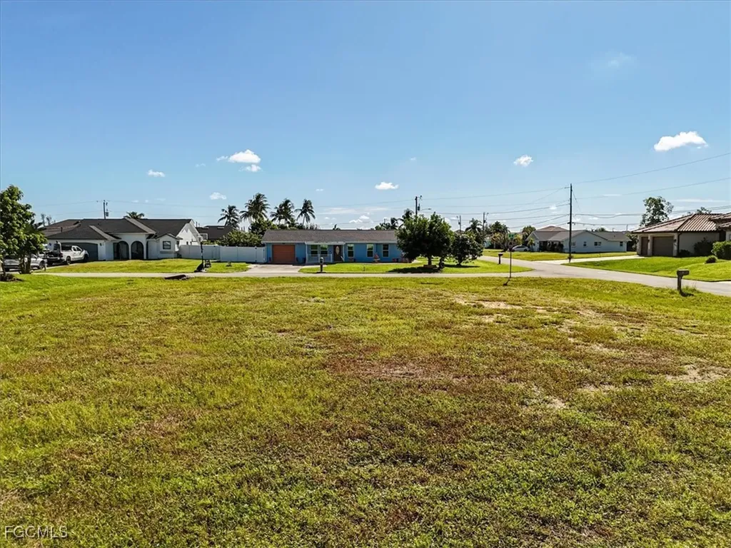 2540 SW 12th Avenue Cape Coral FL 33914